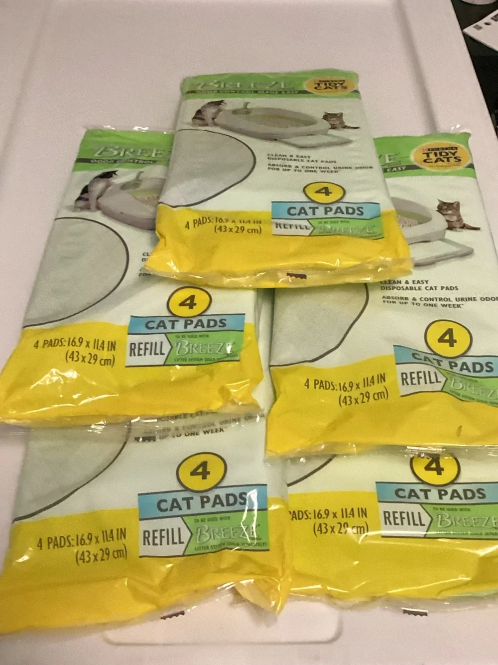 Breeze Disposable Cat Pad Refills — Yellow & Green Packaging